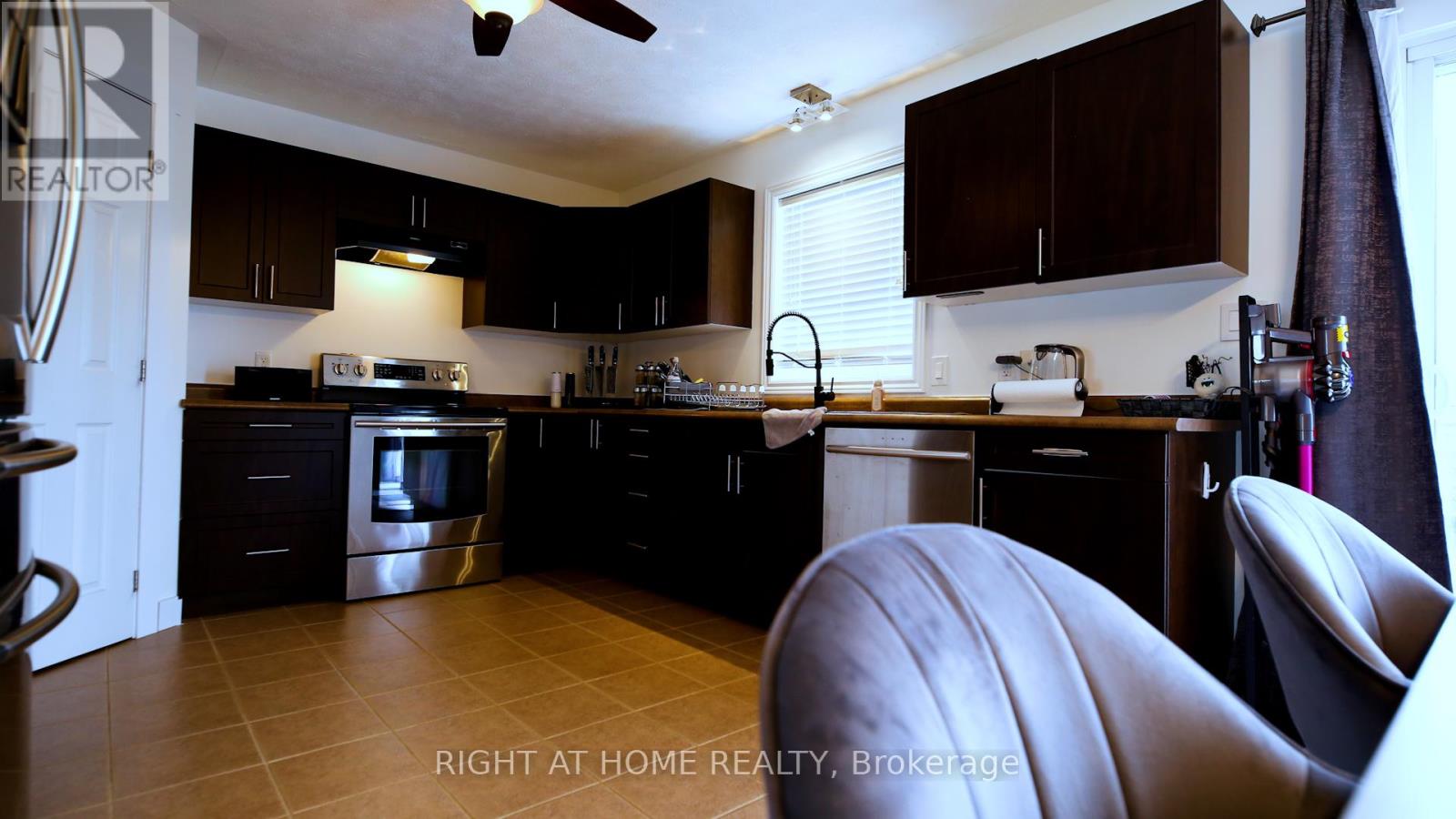 590 Demers Street, West Nipissing, Ontario  P2B 0A1 - Photo 15 - X12146331
