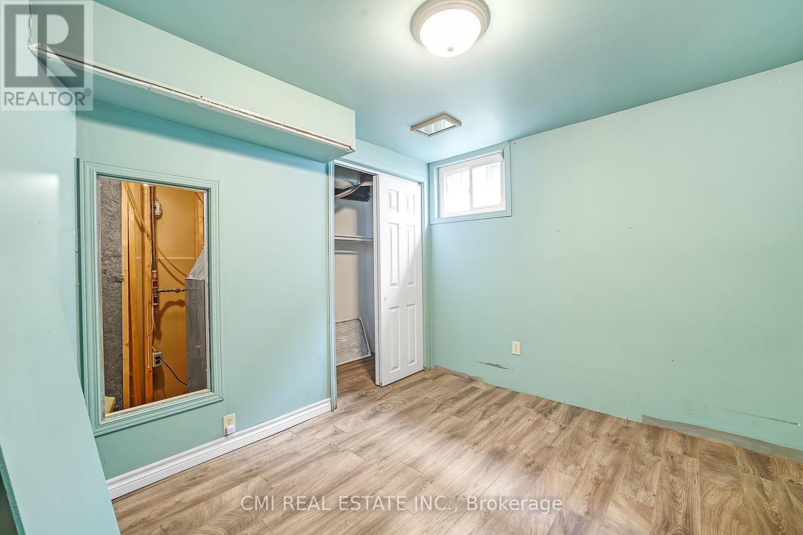 96 Elgin Street, Kawartha Lakes (Lindsay), Ontario  K9V 3W7 - Photo 33 - X12146374