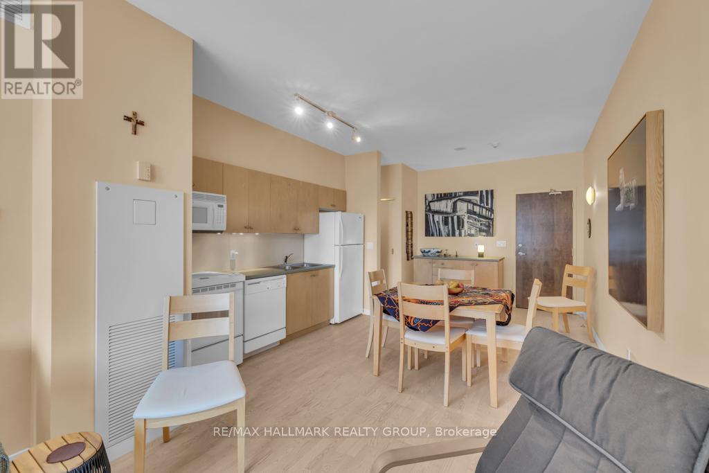 610 - 383 Cumberland Street, Ottawa, Ontario  K1N 1J7 - Photo 17 - X12146414