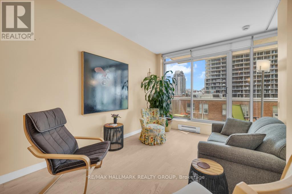 610 - 383 Cumberland Street, Ottawa, Ontario  K1N 1J7 - Photo 6 - X12146414