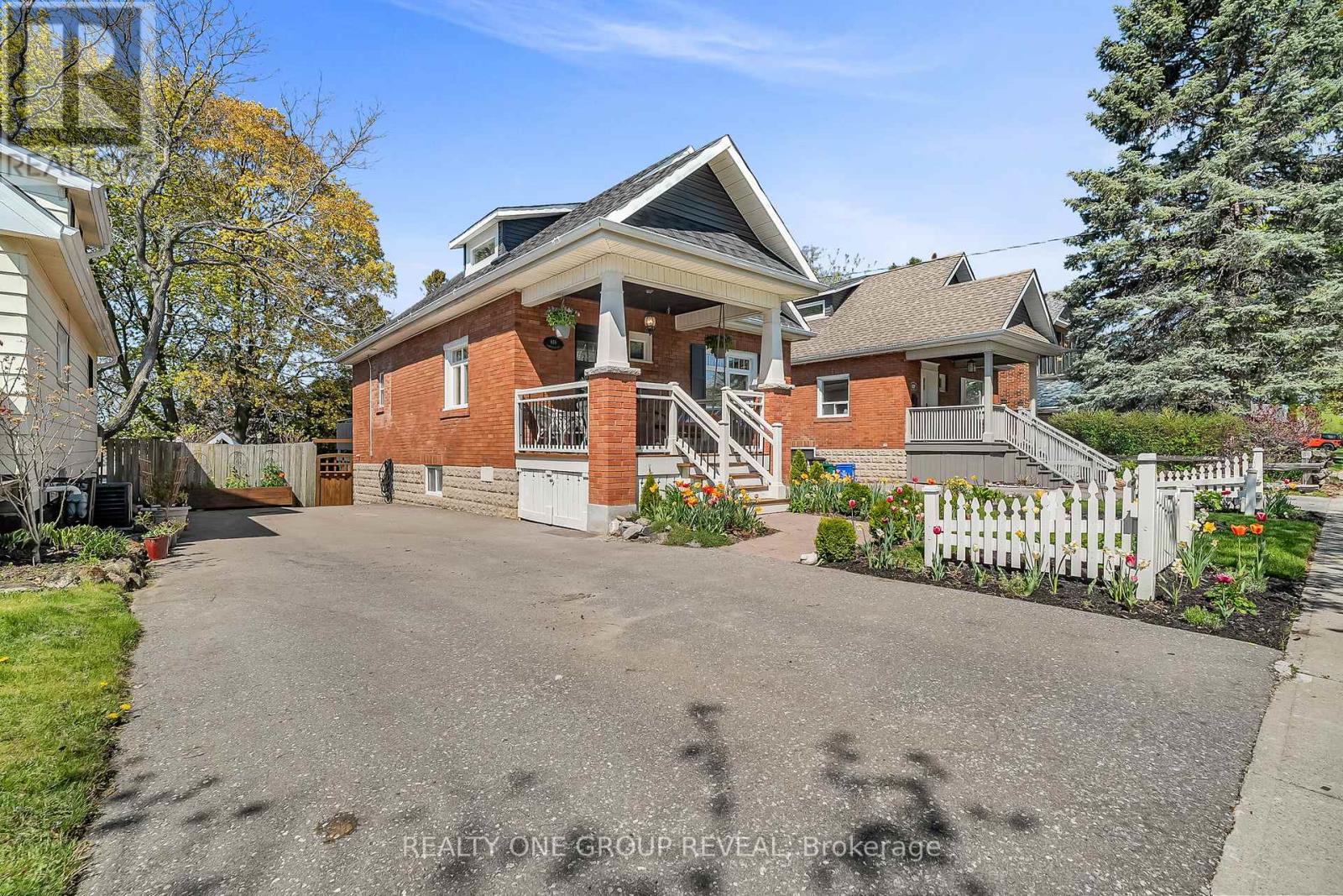616 Somerville Avenue, Oshawa, Ontario  L1G 4J1 - Photo 3 - E12145119