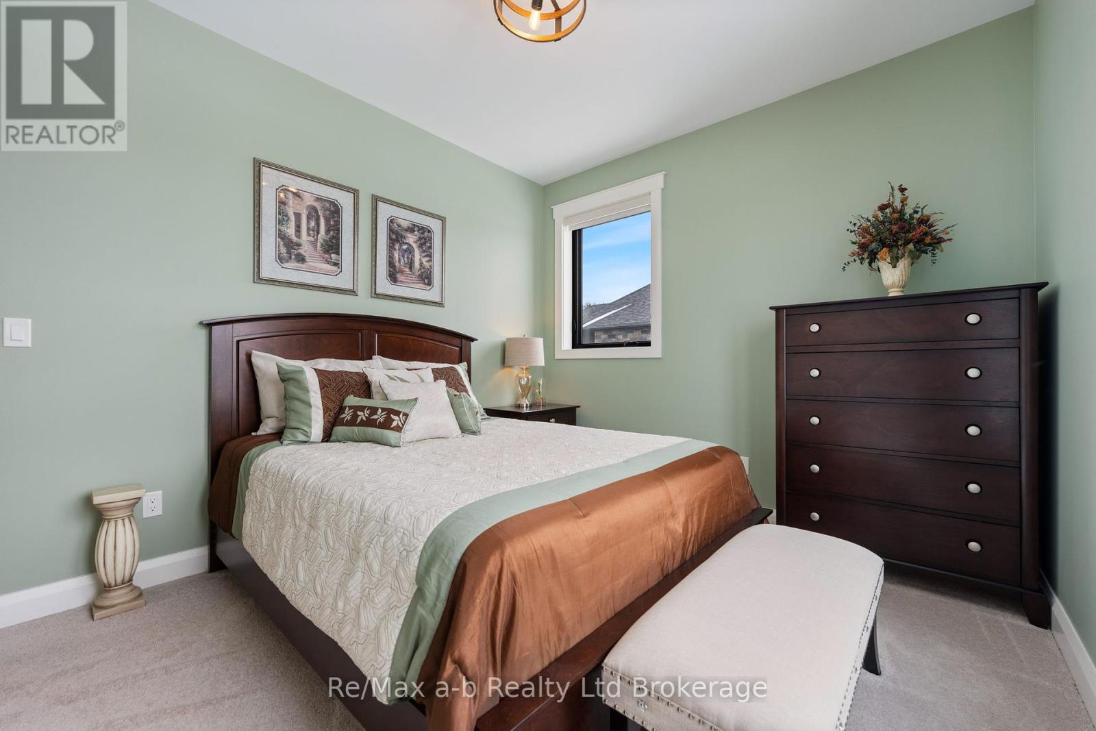 23 August Crescent, Norwich, Ontario  N0J 1R0 - Photo 27 - X12146418