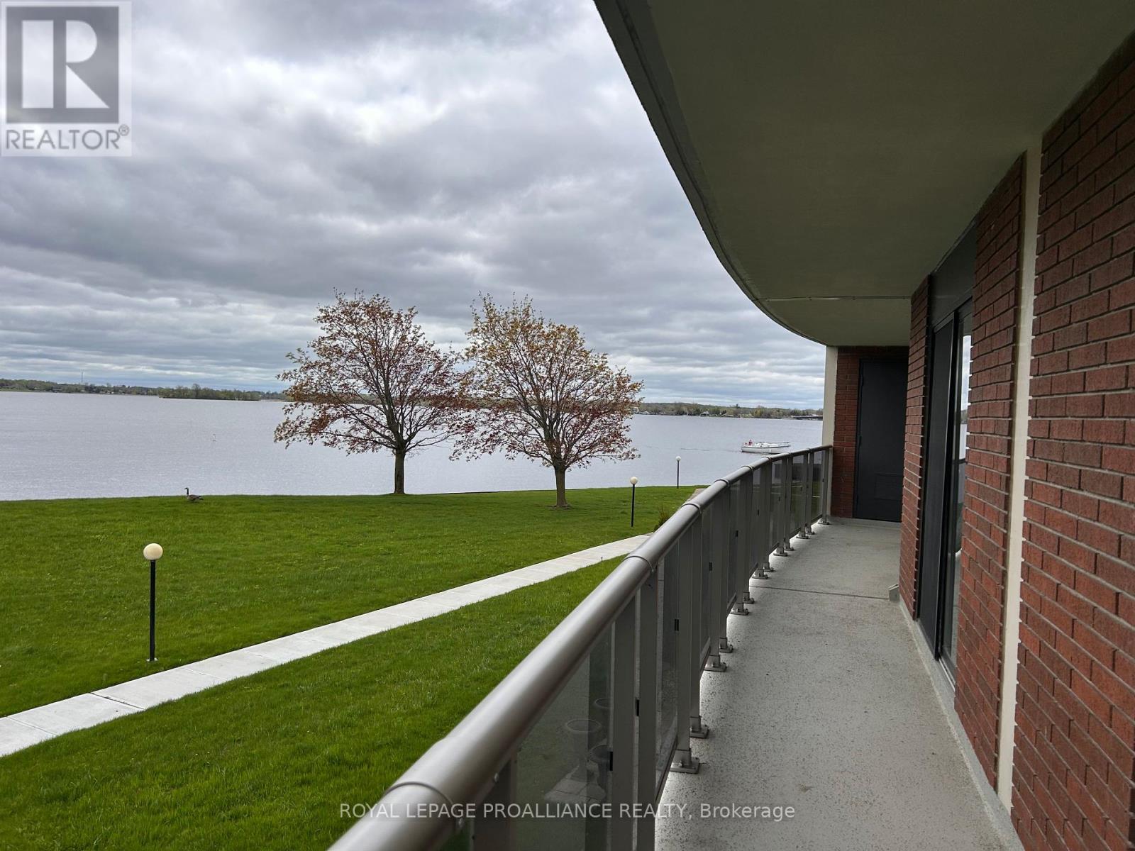 201 - 2 South Front Street, Belleville, Ontario  K8N 5K7 - Photo 16 - X12141374