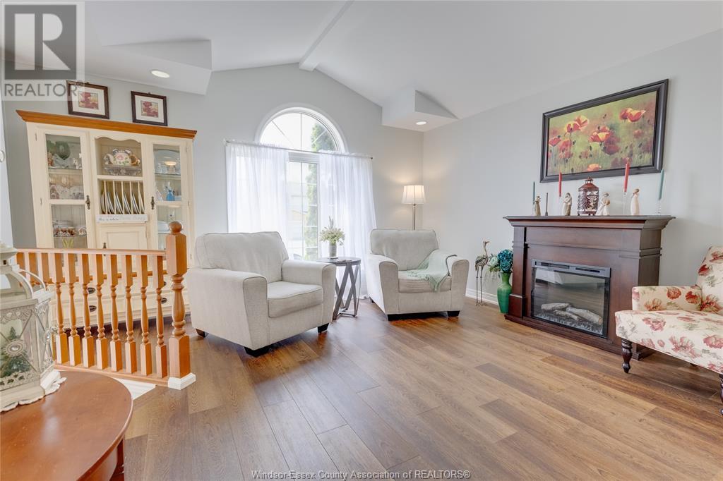 Property at 12586 HORWOOD CRESCENT image 4