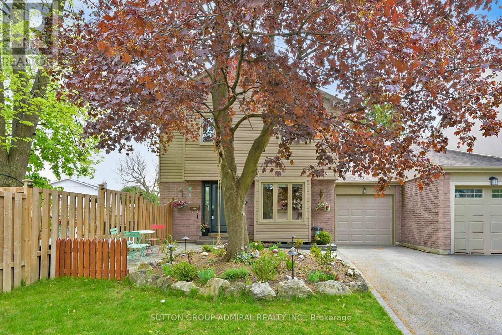 Property at 3 MAYVERN CRESCENT image 2