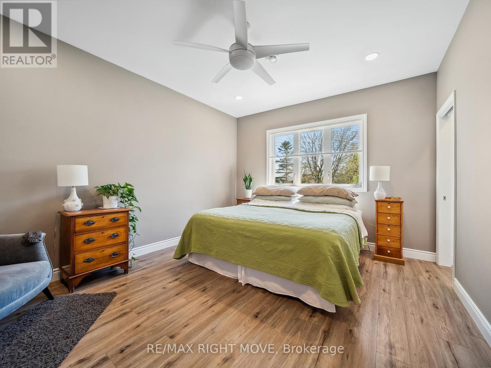 1 & 2 - 112b Creighton Street, Ramara (Atherley), Ontario  L3V 1B3 - Photo 14 - S12146400