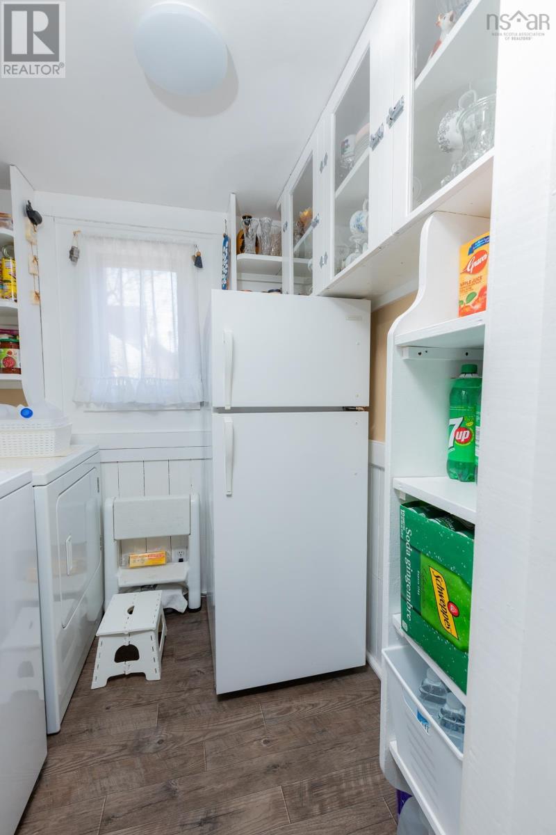 15 John Street, Shelburne, Nova Scotia  B0T 1W0 - Photo 13 - 202509057