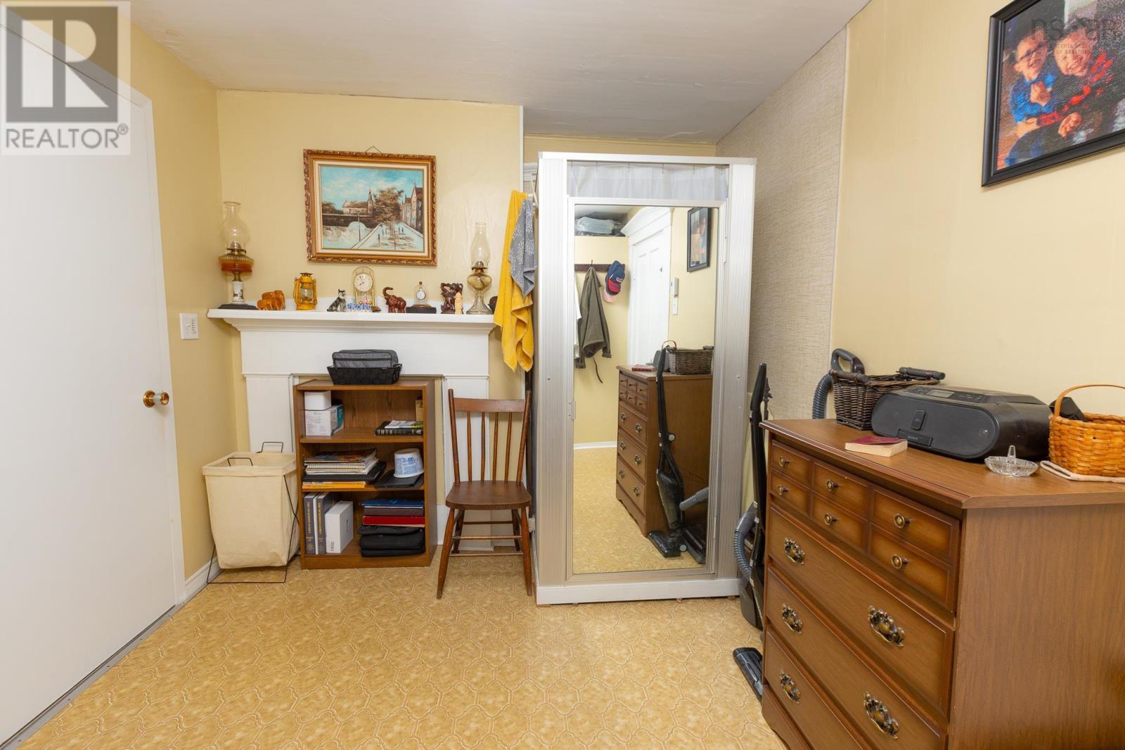 15 John Street, Shelburne, Nova Scotia  B0T 1W0 - Photo 22 - 202509057