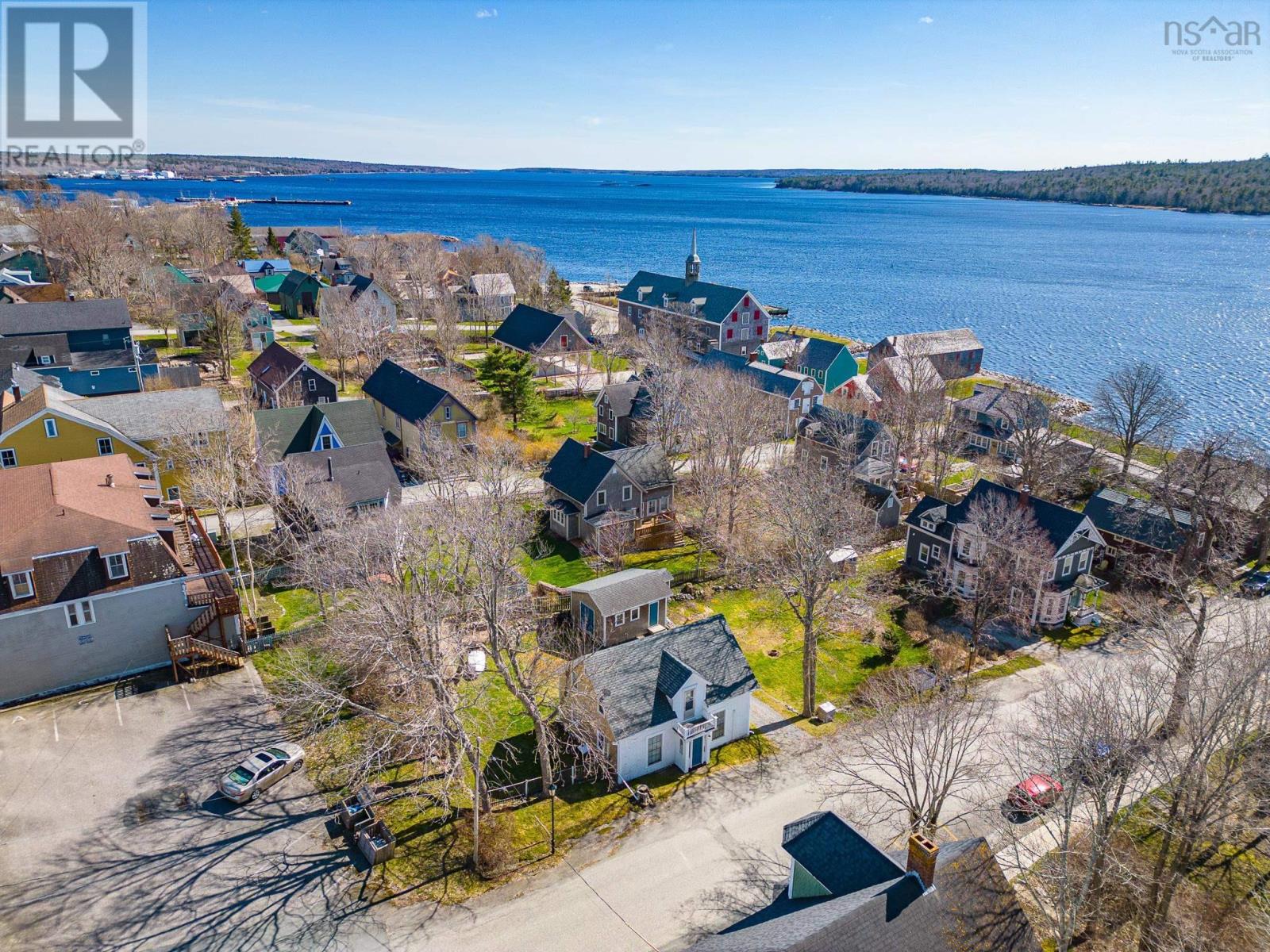 15 John Street, Shelburne, Nova Scotia  B0T 1W0 - Photo 49 - 202509057