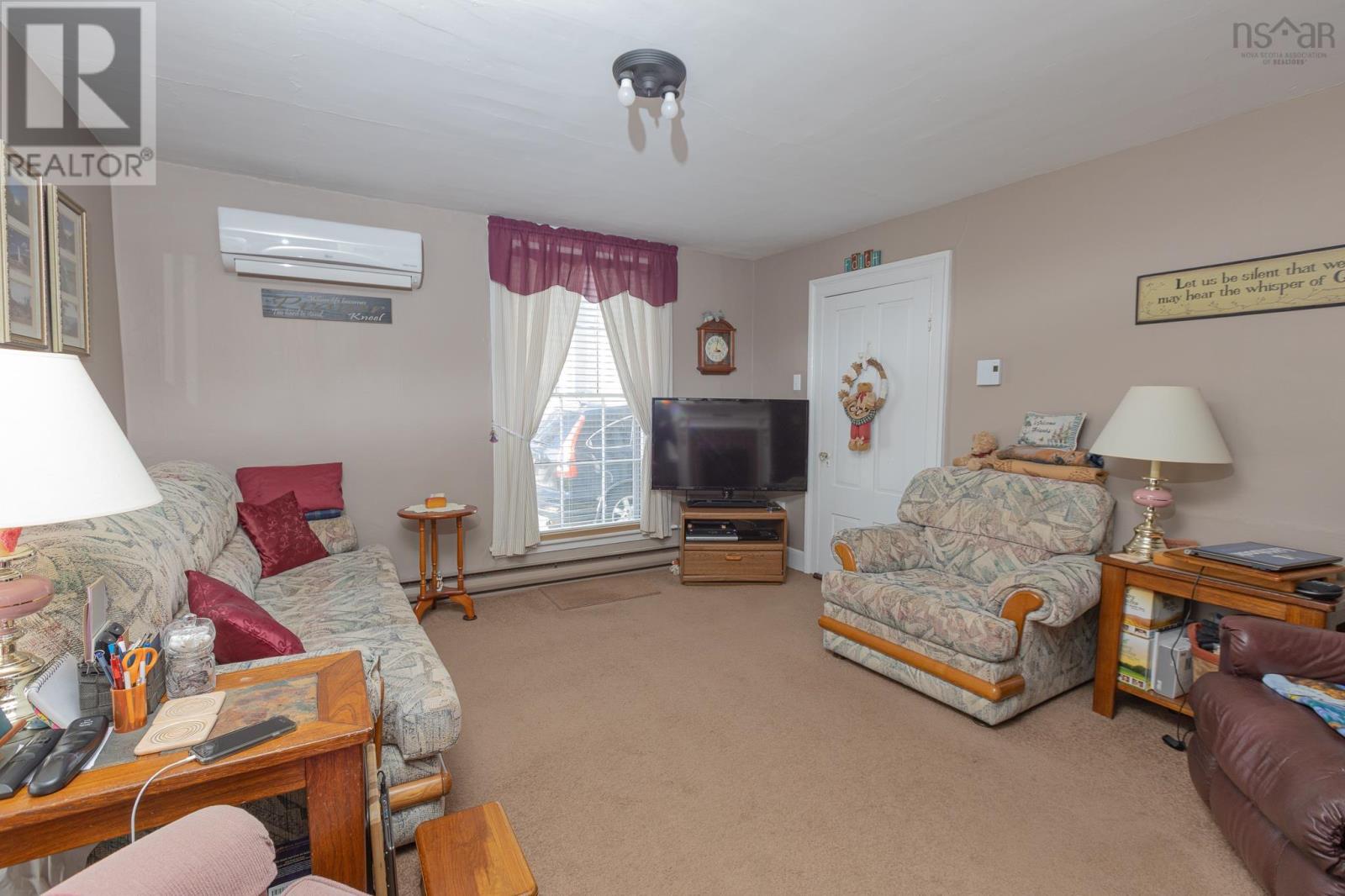 15 John Street, Shelburne, Nova Scotia  B0T 1W0 - Photo 9 - 202509057