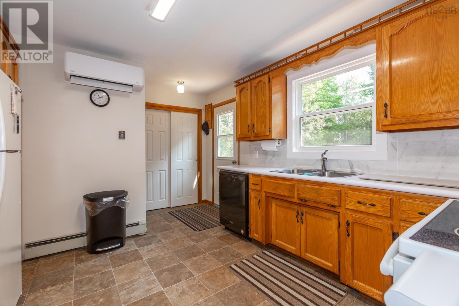 790 Parker Mountain Road, Parkers Cove, Nova Scotia  B0S 1A0 - Photo 12 - 202509771