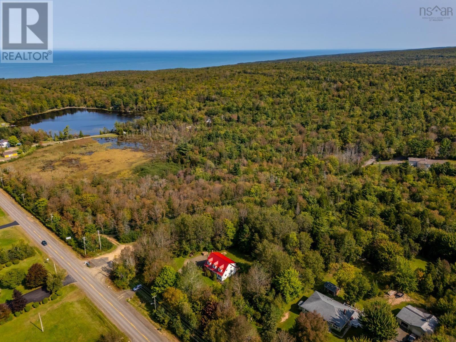 Property at 790 Parker Mountain Road image 3
