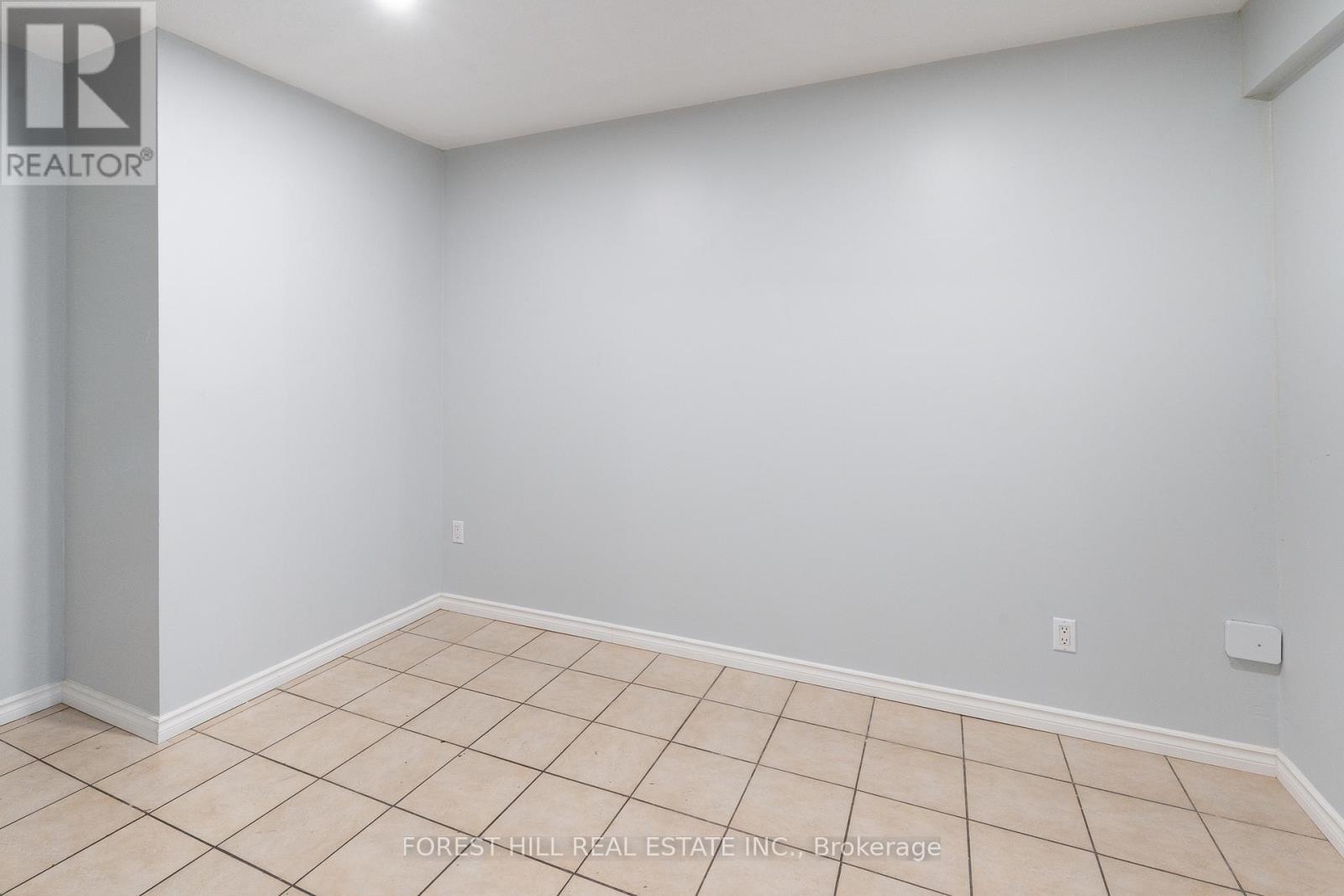 2024 Dufferin Avenue, Chatham-Kent, Ontario  N8A 4M4 - Photo 43 - X12146402