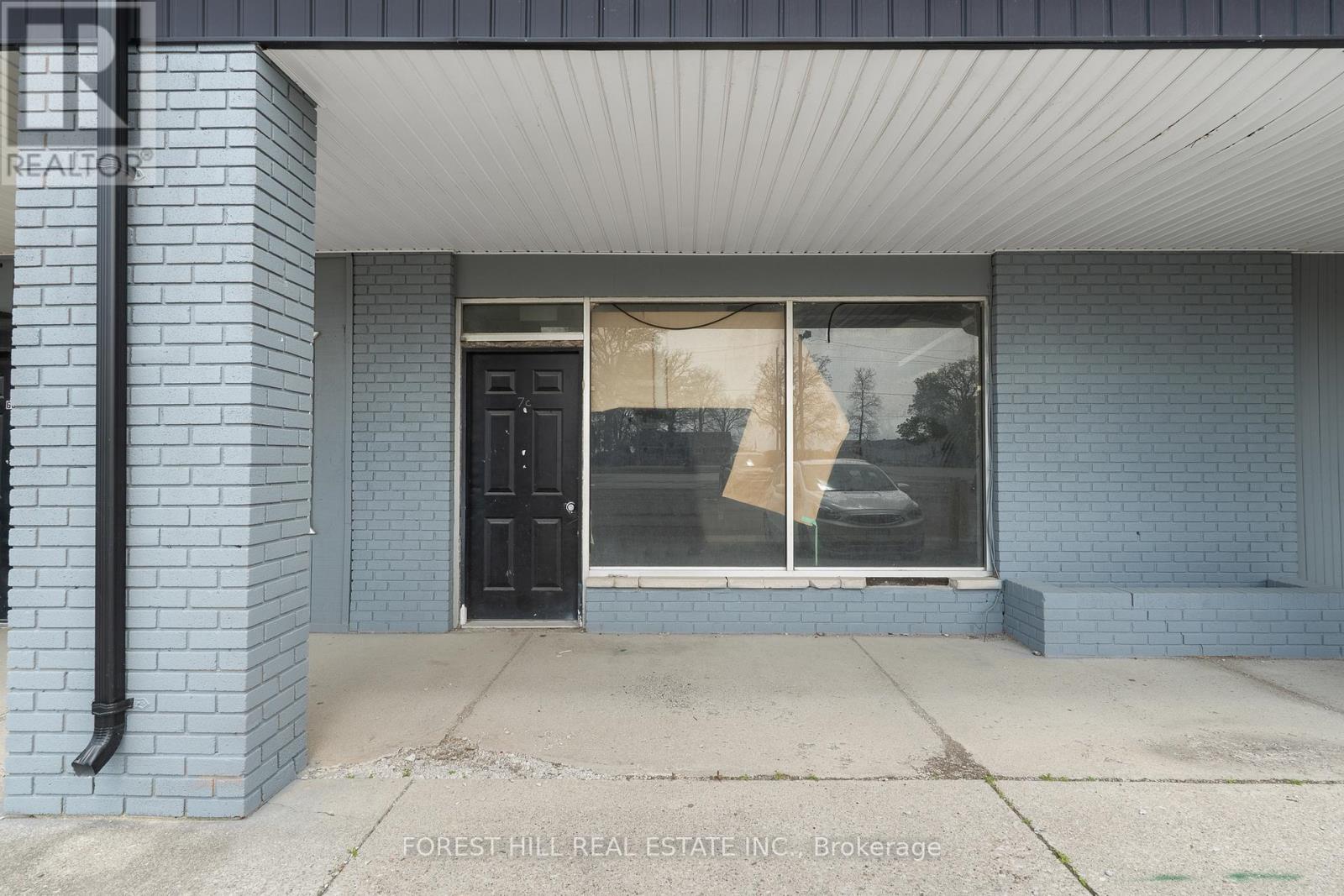 2024 Dufferin Avenue, Chatham-Kent, Ontario  N8A 4M4 - Photo 18 - X12146404