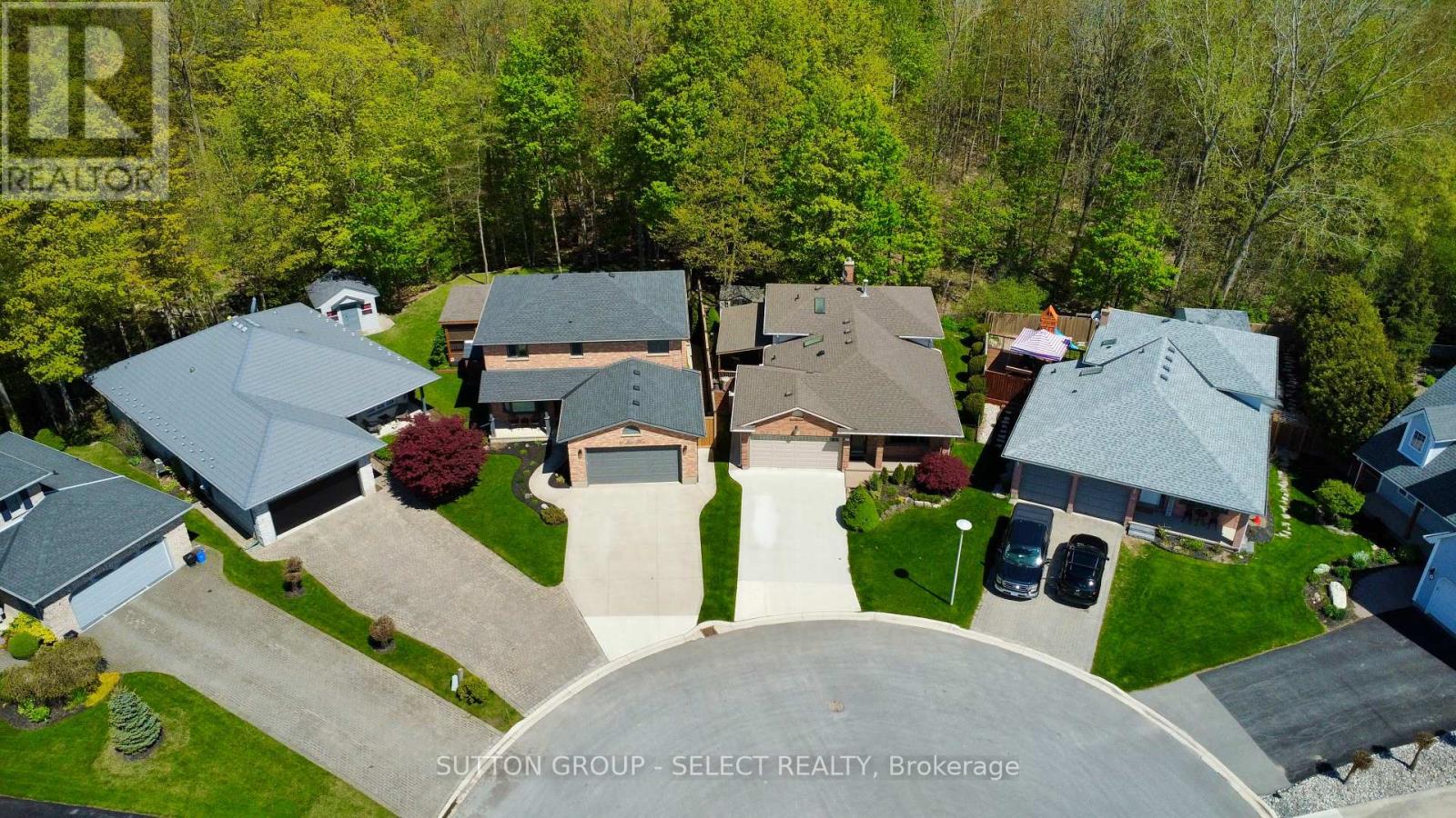 70 Milan Place, London South (South T), Ontario  N5Z 5A2 - Photo 39 - X12146442