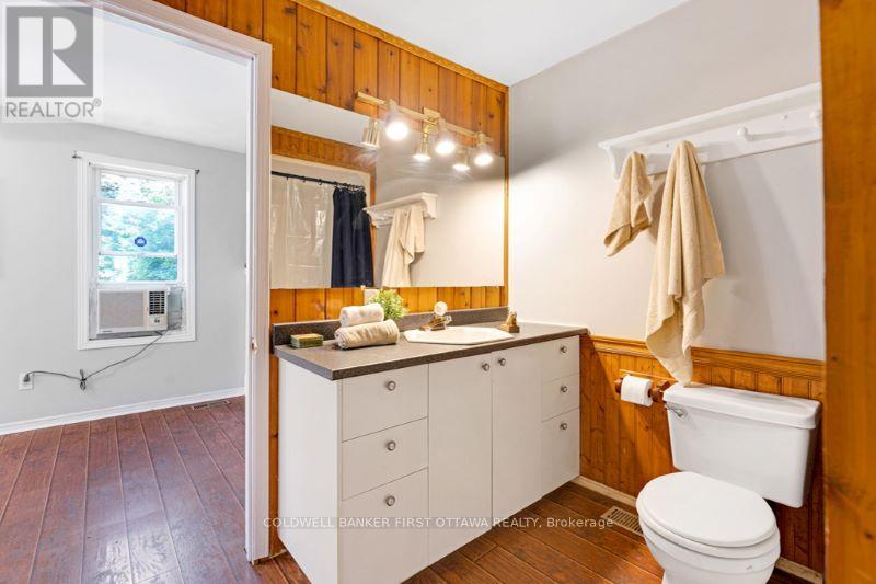 193 Pretties Island Road, Drummond/north Elmsley, Ontario  K7C 4K8 - Photo 14 - X12146432