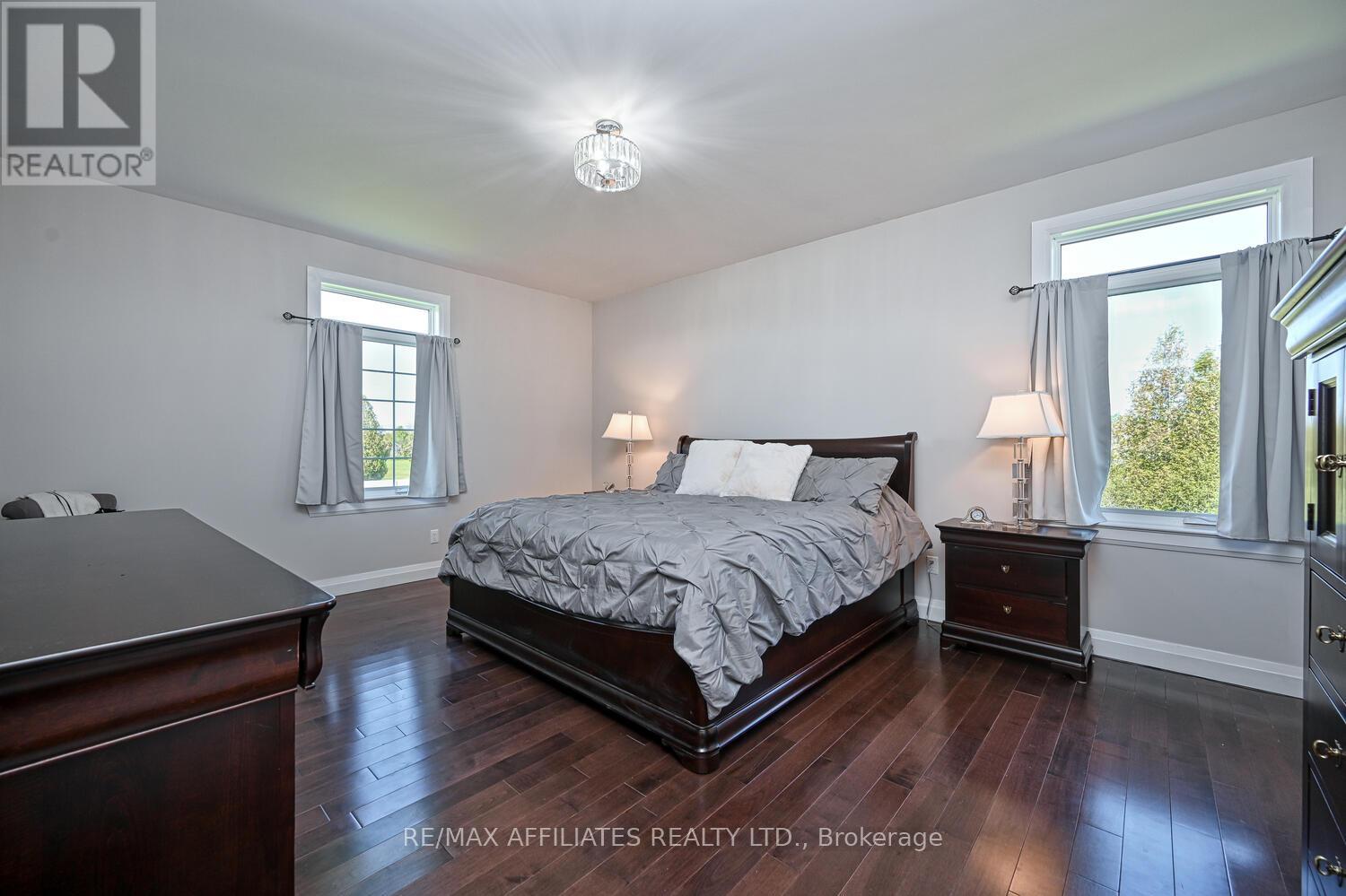 2064 Rosedale Road N, Montague, Ontario  K7A 4S4 - Photo 33 - X12146440