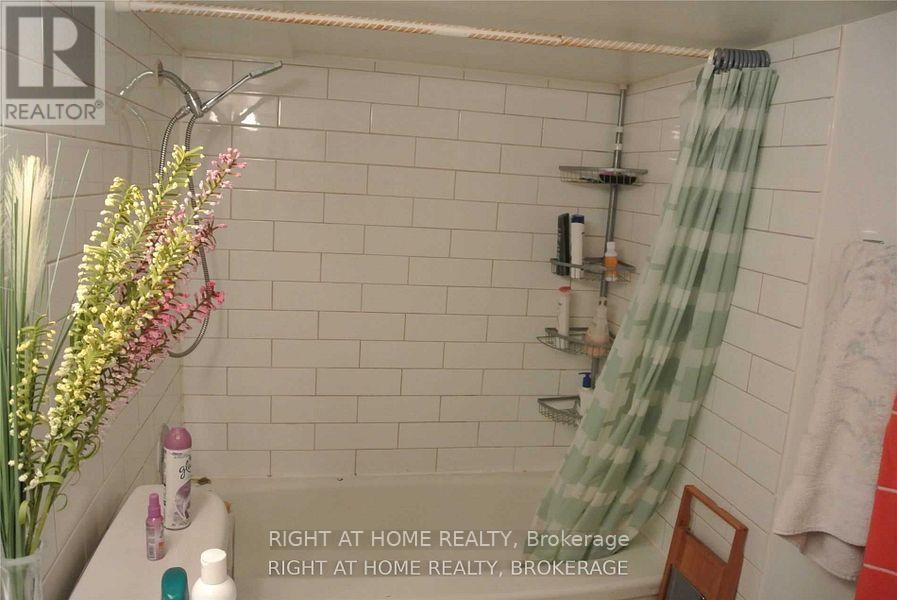 Basement - 328 St George Street, Toronto, Ontario  M5R 2P5 - Photo 11 - C12146407