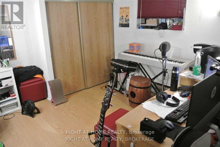 Basement - 328 St George Street, Toronto, Ontario  M5R 2P5 - Photo 10 - C12146407