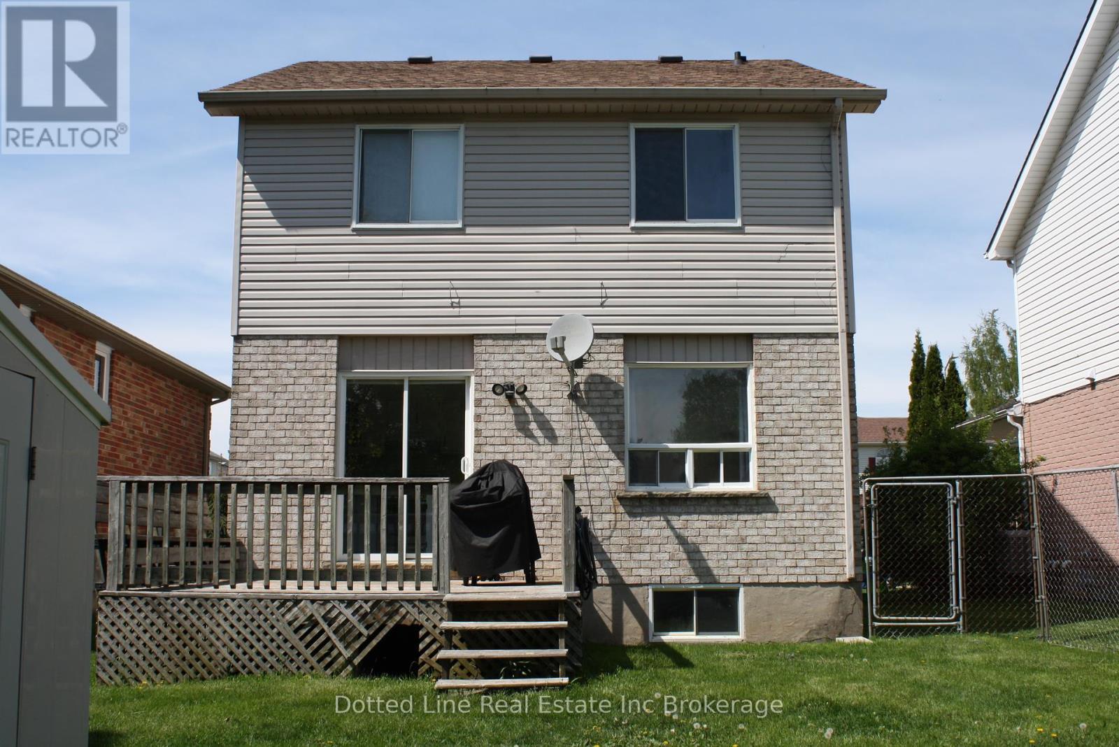 Property at 33 TRILLIUM DRIVE image 3