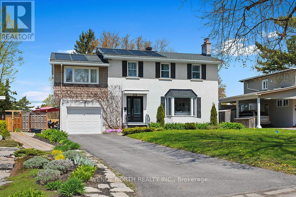 Property at 639 CHADBURN AVENUE image 1