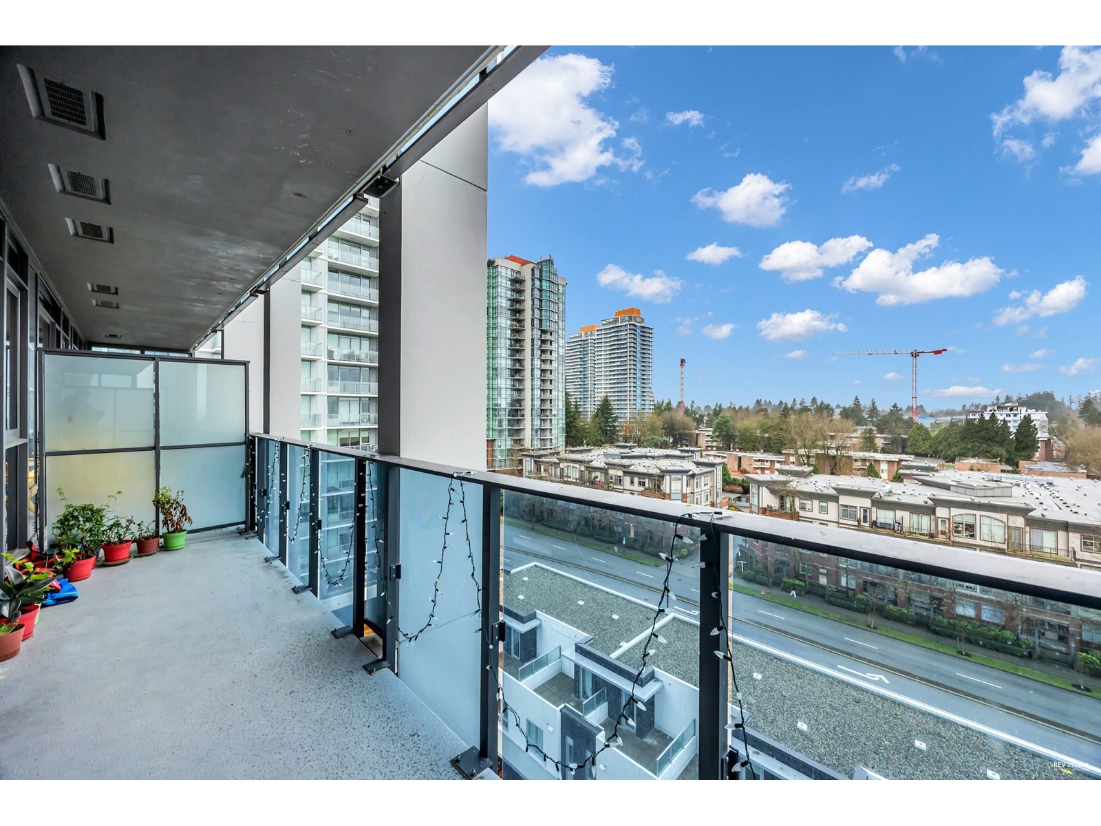 912 13428 105 Avenue, Surrey, British Columbia  V3T 0S6 - Photo 1 - R3002519