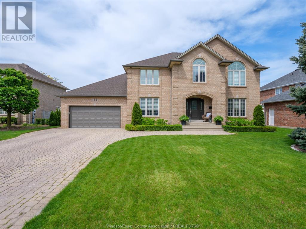 MLS# 25012031: 129 Seymour CRESCENT, Lakeshore, Canada