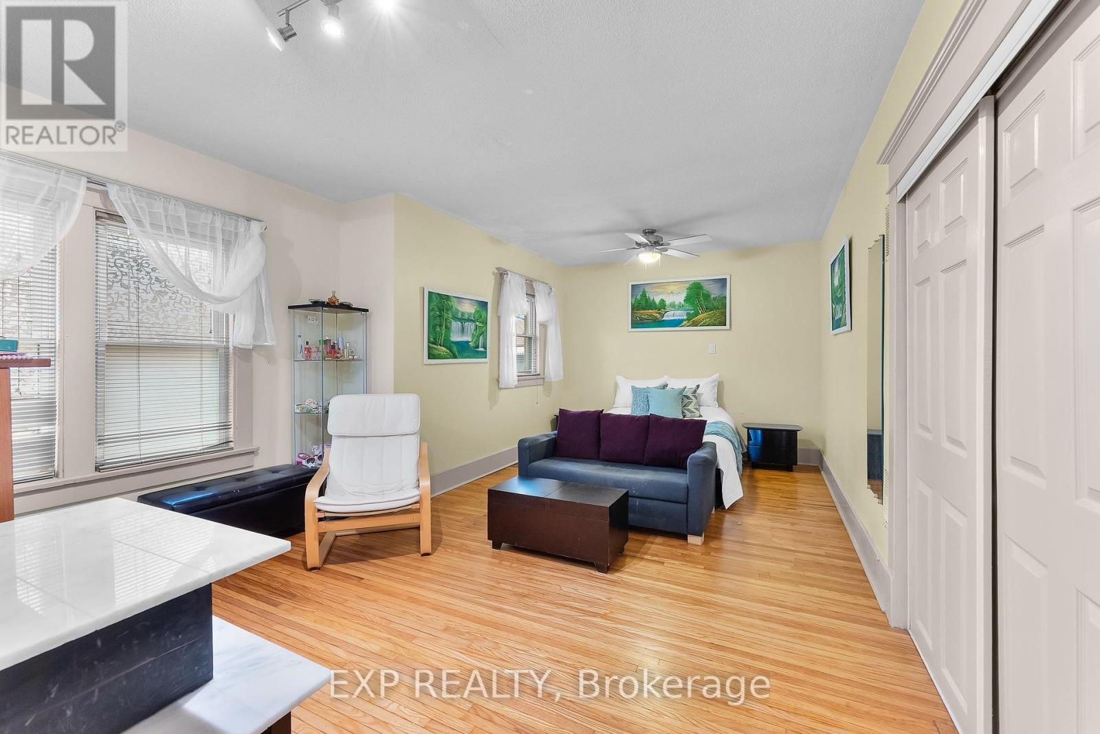 4747 Third Avenue, Niagara Falls, Ontario  L2E 4L7 - Photo 12 - X12056788