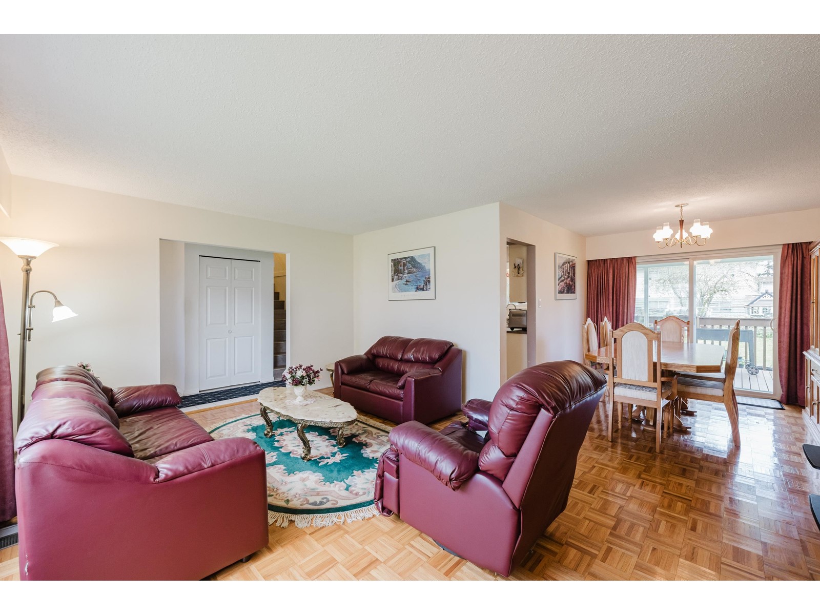 13318 Sutton Place, Surrey, British Columbia  V3V 6P8 - Photo 7 - R2989788
