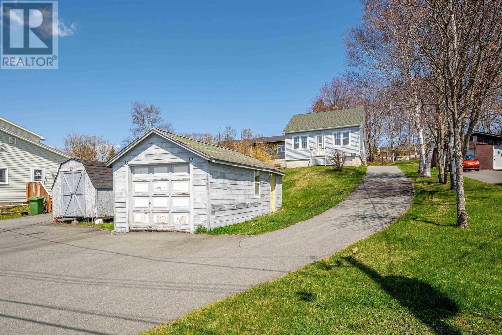 Property at 13 MacKenzie Street image 3