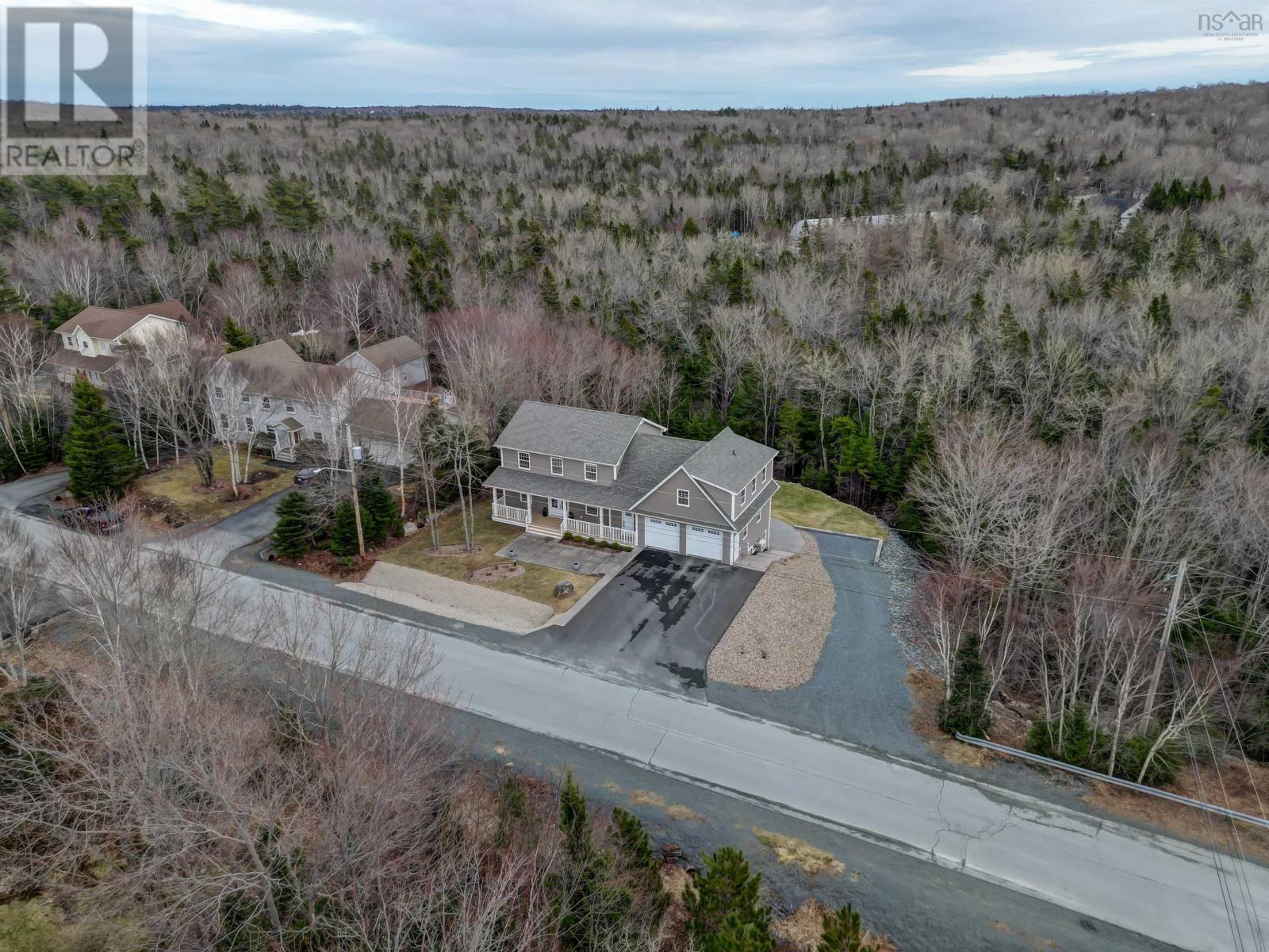 Property at 99 Ashberry Court image 2