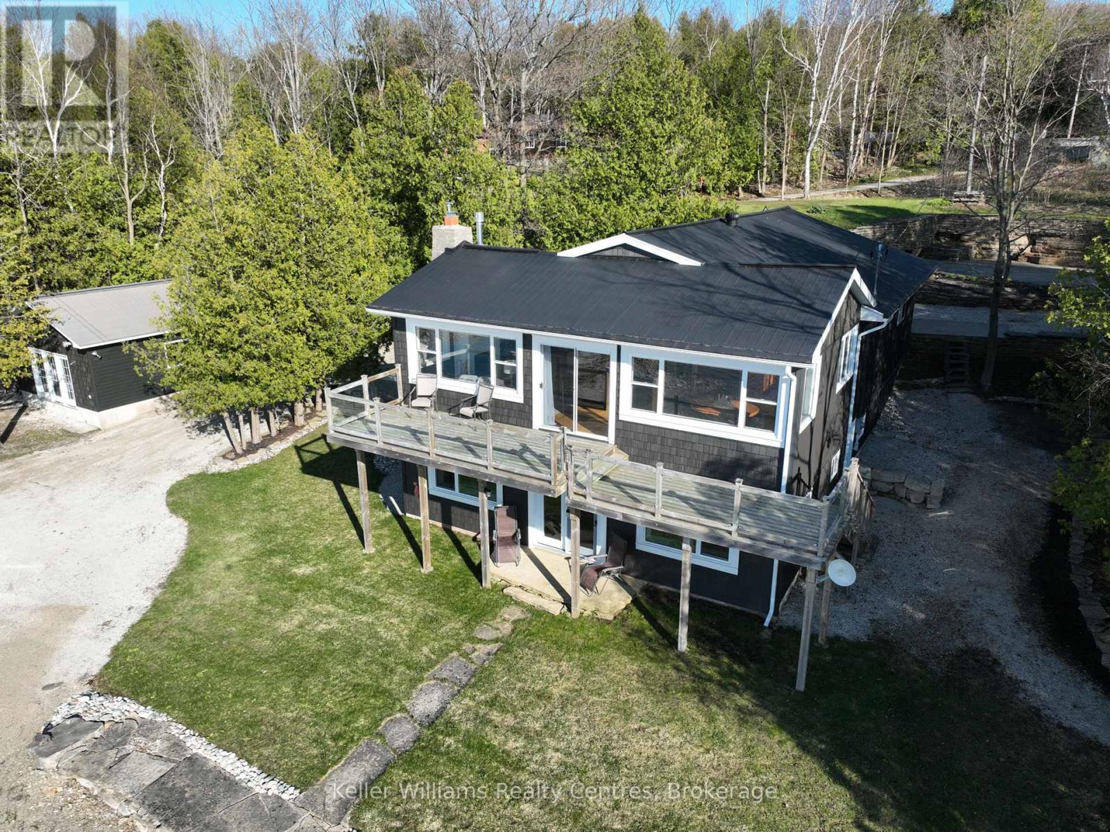 502453 Grey Road 1, Georgian Bluffs, Ontario  N0H 2T0 - Photo 40 - X12137872