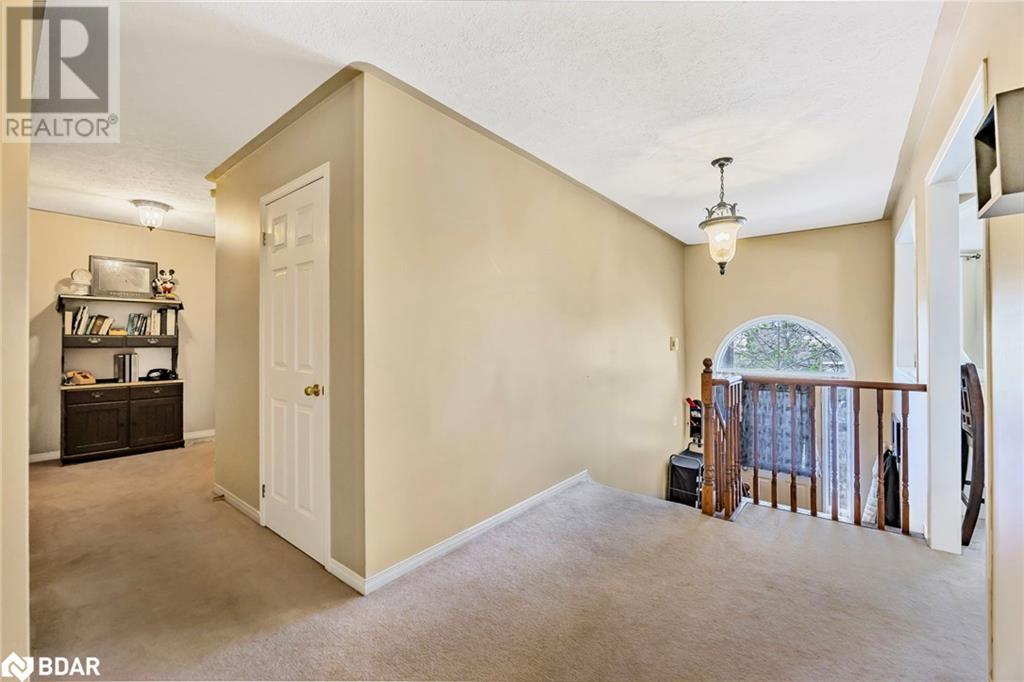 3160 Emperor Drive, Orillia, Ontario  L3V 7X1 - Photo 3 - 40728156