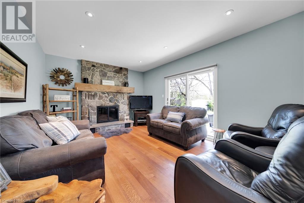 21 Hughson Street, Branchton, Ontario  N0B 1L0 - Photo 11 - 40726334