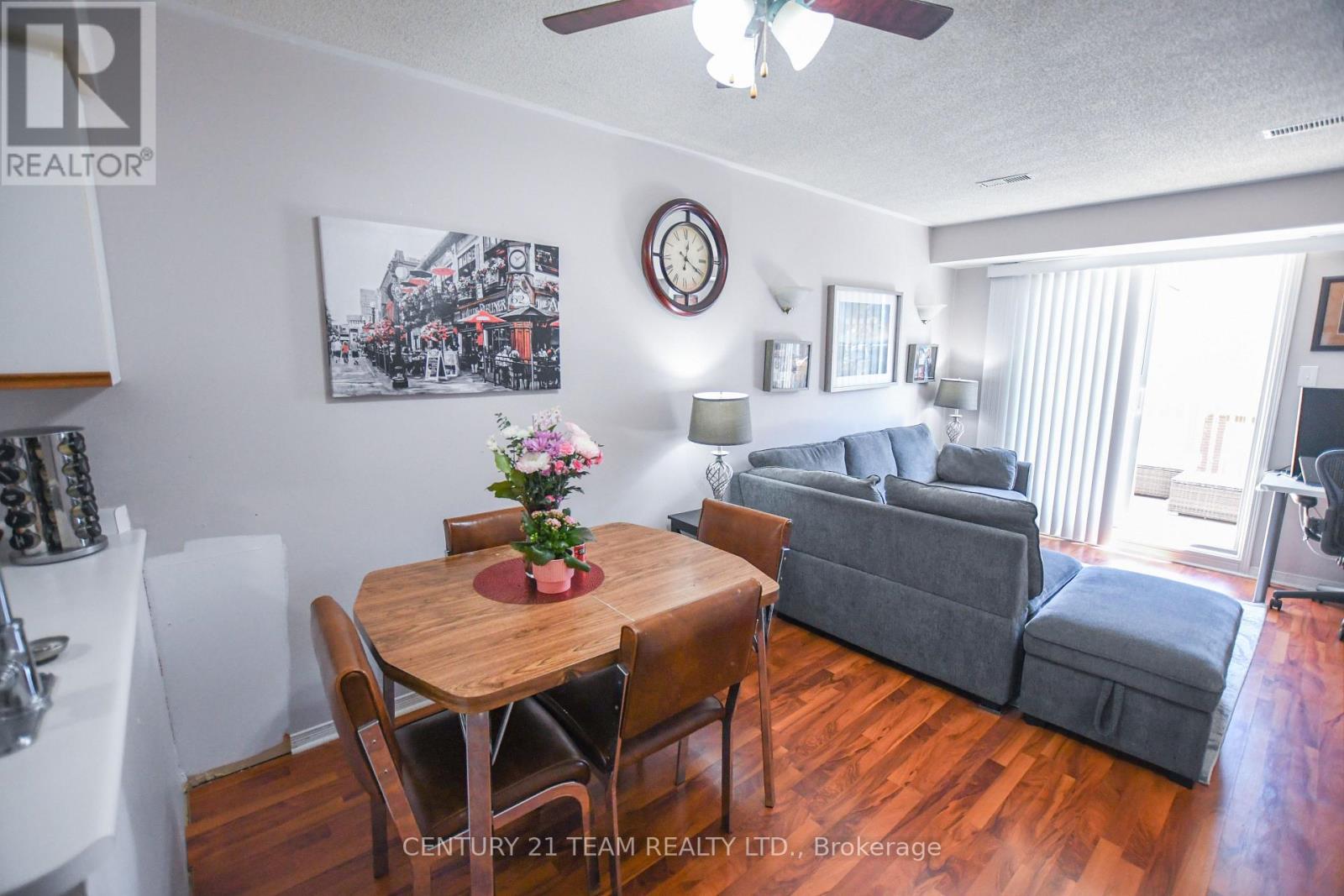 10a Wylie Circle, Halton Hills, Ontario  L7G 5M1 - Photo 3 - W12146435