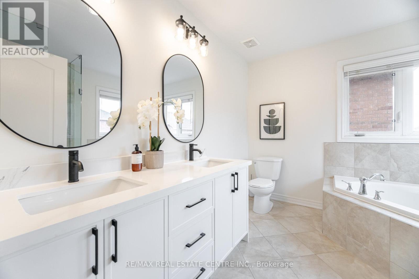 36 Callalily Road, Brampton, Ontario  L7A 0M2 - Photo 25 - W12146437