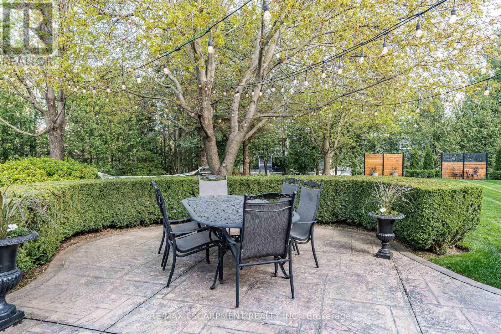 12 Elderberry Lane, Hamilton (Carlisle), Ontario  L0R 1H2 - Photo 40 - X12138391