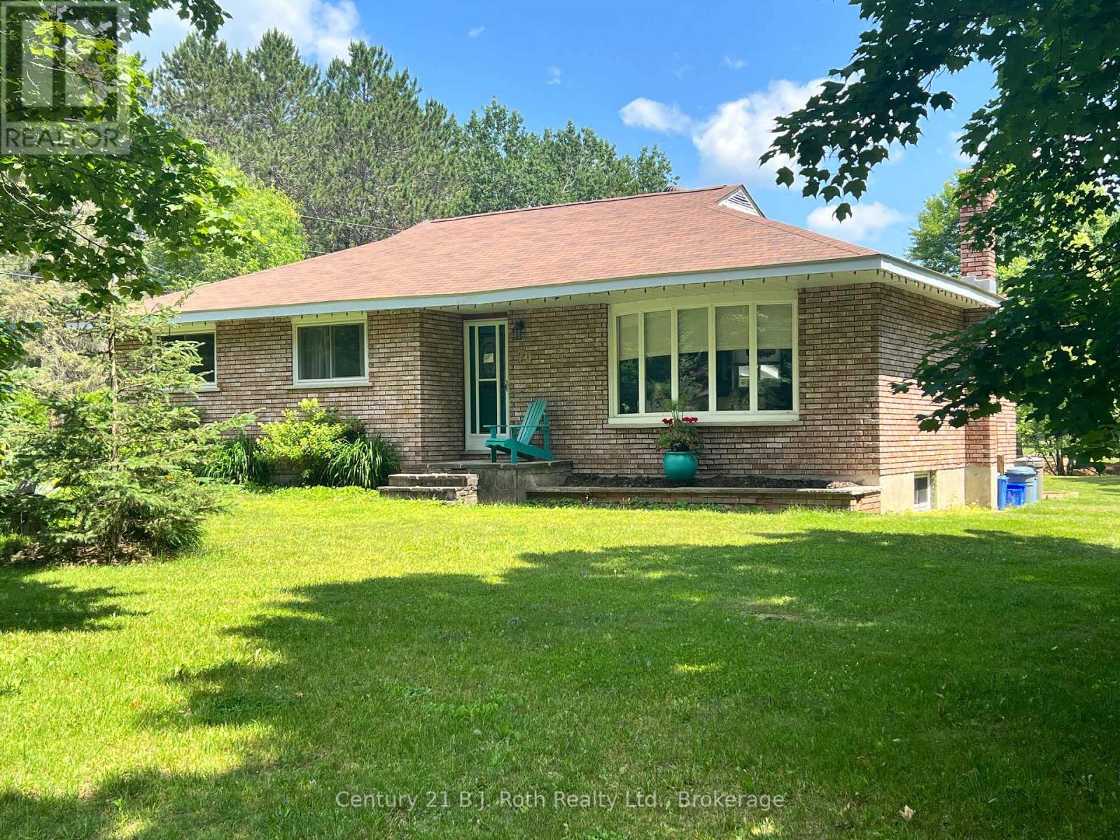 79 ALBERT STREET, Sundridge, Ontario
