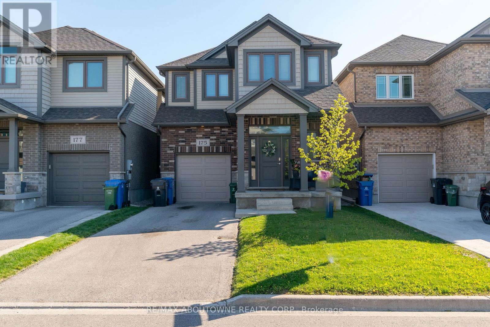 Property at 175 DALLAN DRIVE image 1