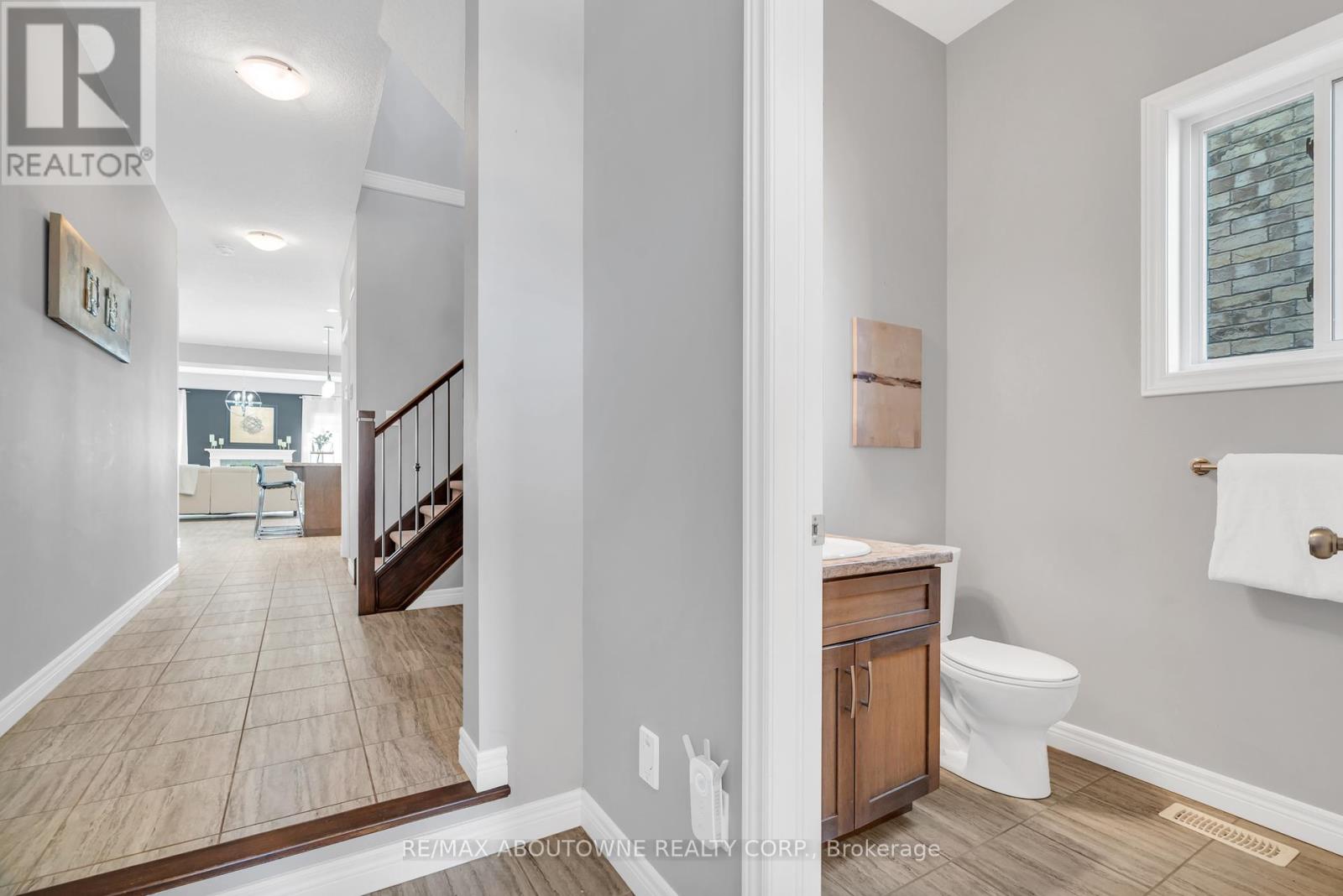 Property at 175 DALLAN DRIVE image 4