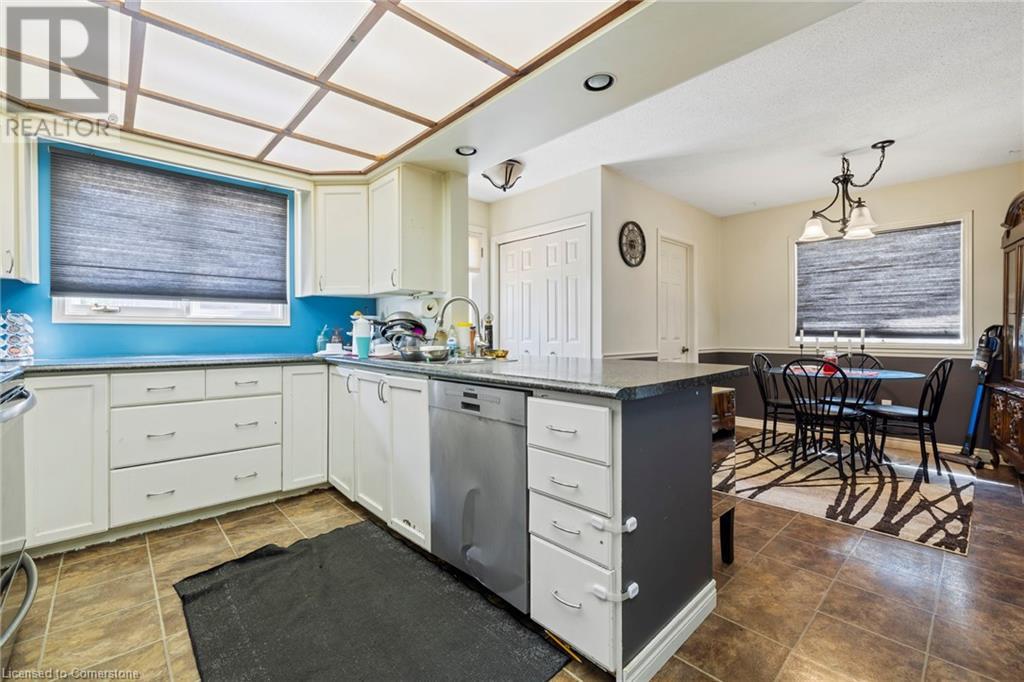 210 Valleyview Drive, Ancaster, Ontario  L9G 2A8 - Photo 28 - 40727936