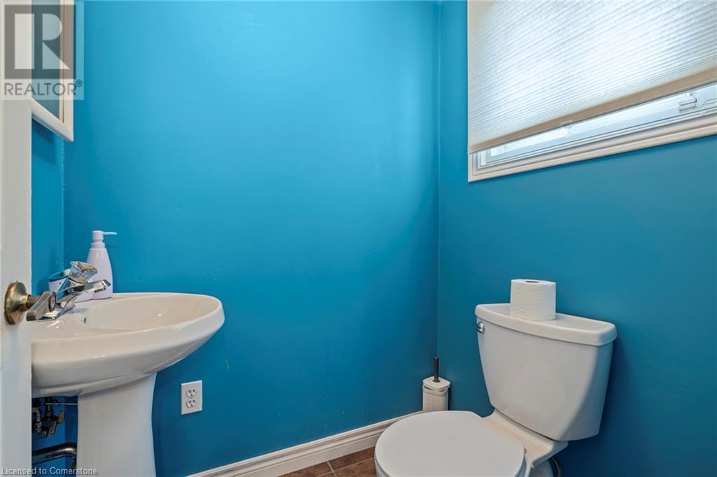 210 Valleyview Drive, Ancaster, Ontario  L9G 2A8 - Photo 40 - 40727936