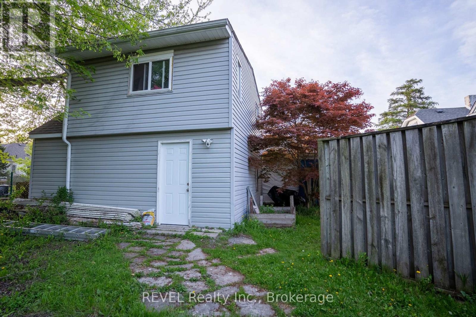 5685 Temperance Avenue, Niagara Falls, Ontario  L2G 4A6 - Photo 27 - X12146497