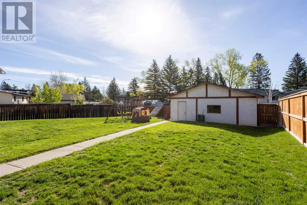 1911 107 Avenue Sw, Calgary, Alberta  T2W 1V7 - Photo 40 - A2220755