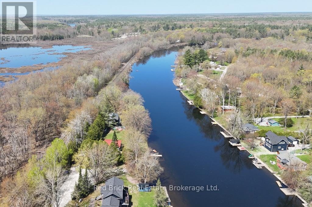 1002 Bagley Road, Gravenhurst, Ontario  P0E 1N0 - Photo 45 - X12146486