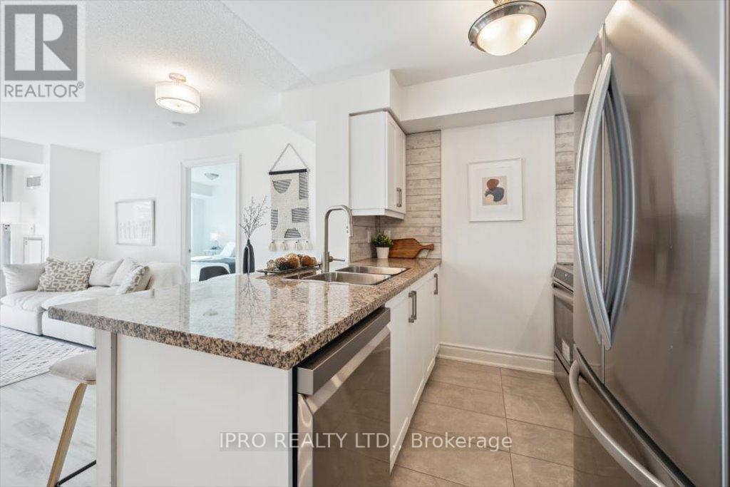 1514 - 15 Greenview Avenue, Toronto, Ontario  M2M 4M7 - Photo 11 - C12146554