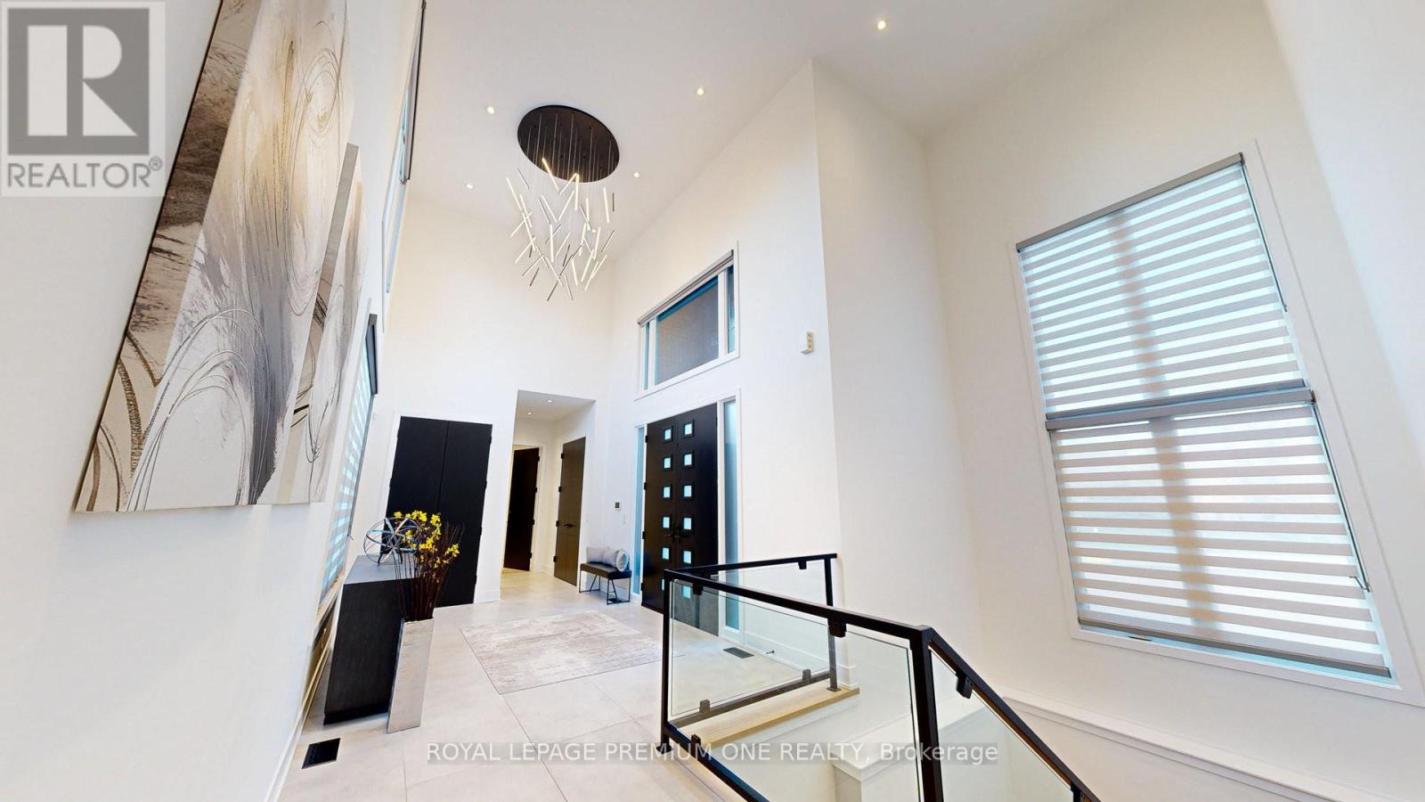 11 Hollywood Crescent, King, Ontario  L0G 1N0 - Photo 4 - N12041377