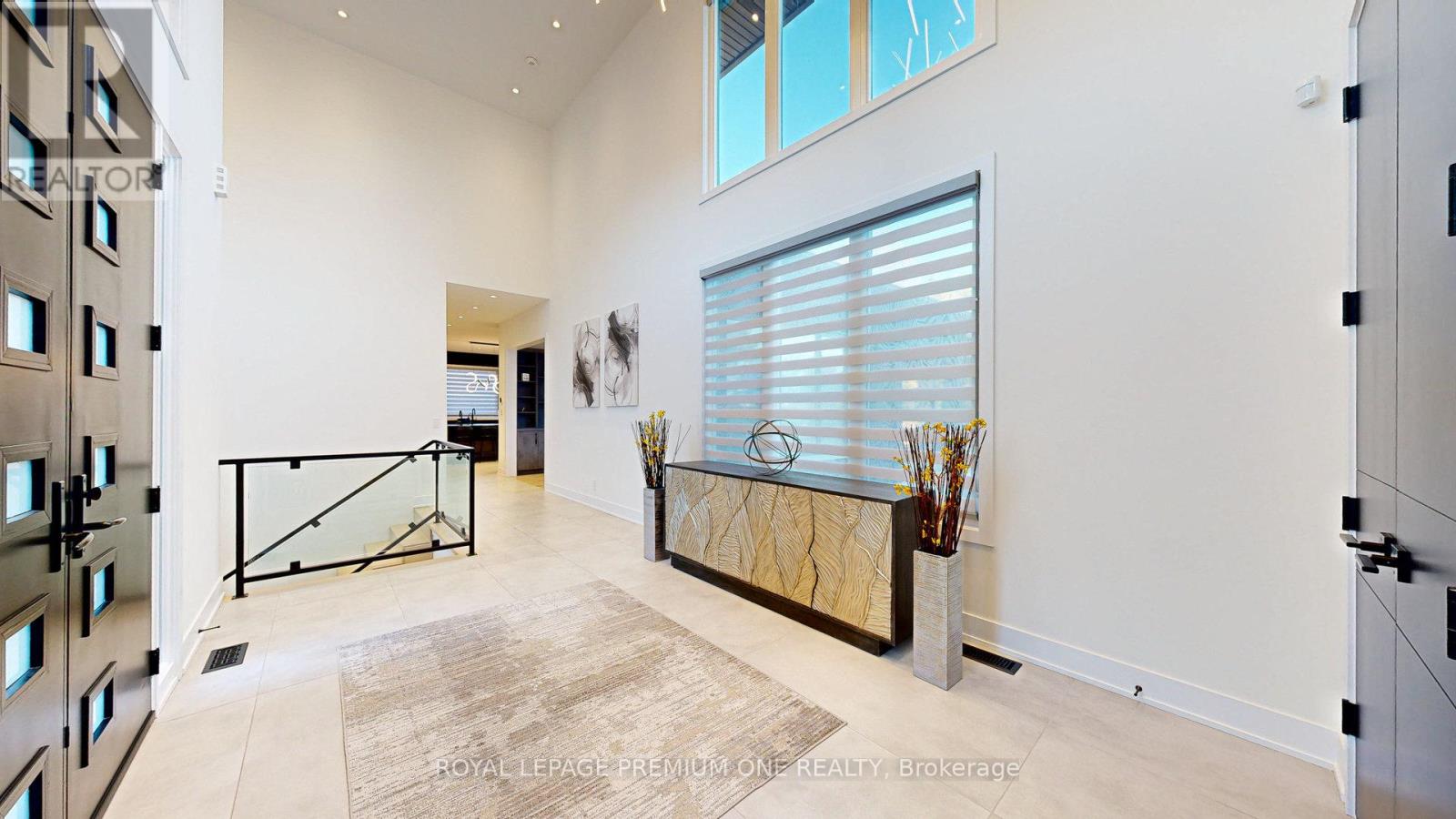 11 Hollywood Crescent, King, Ontario  L0G 1N0 - Photo 5 - N12041377