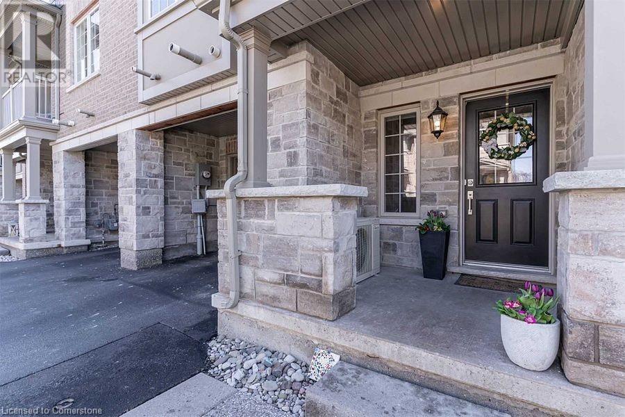 215 Dundas Street E Unit# 29, Hamilton, Ontario  L0R 2H6 - Photo 2 - 40713406
