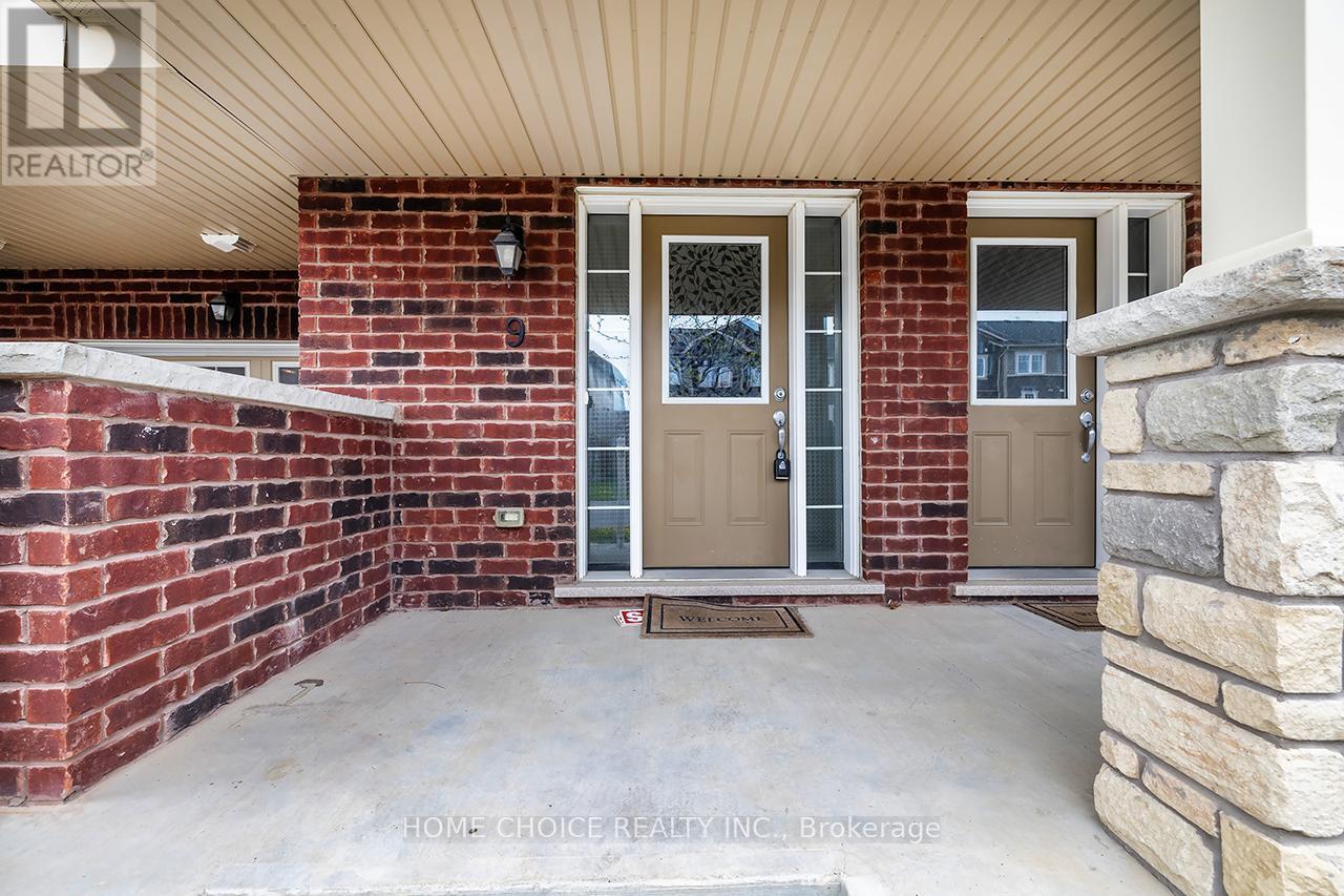 Property at 9 NEARCO CRESCENT image 3